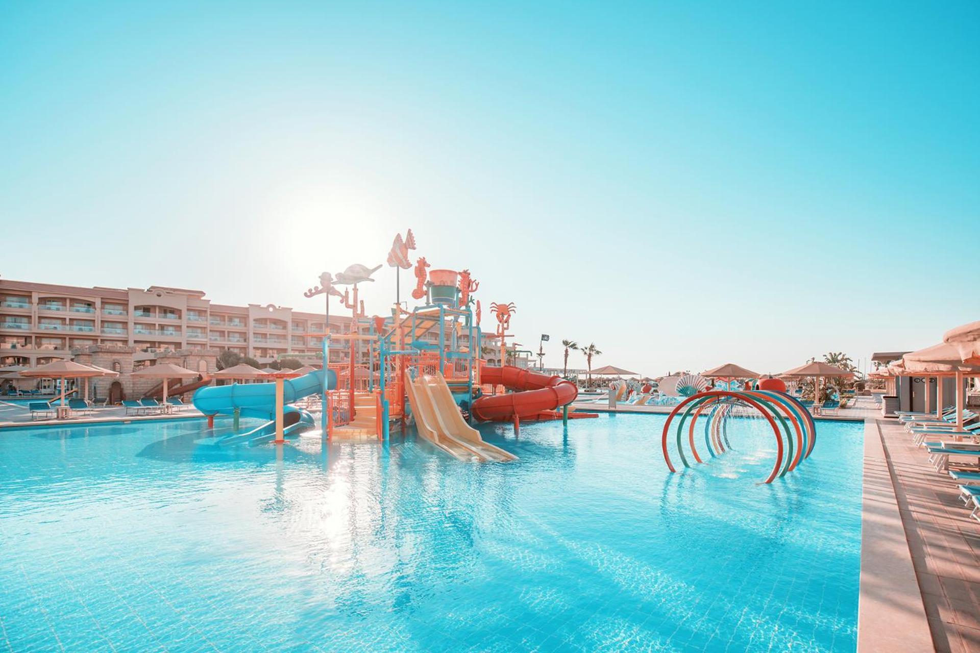 Pickalbatros White Beach Resort - Hurghada Ngoại thất bức ảnh Aqua Park at the Grand Palladium Resort and Spa
